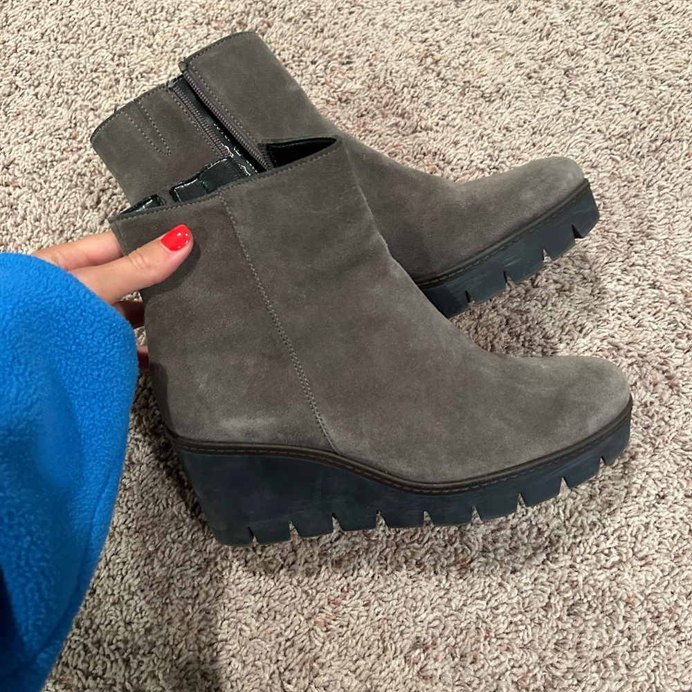 Gabor Gray Suede Wedge Ankle Boots